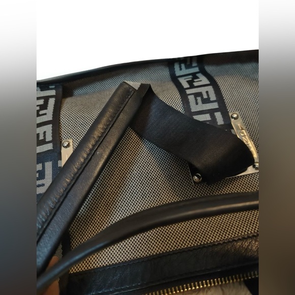 Authentic Vintage Fendi Zucca Monogram Boston - Top Handle Duffle FF Canvas Bag - Picture 3 of 9